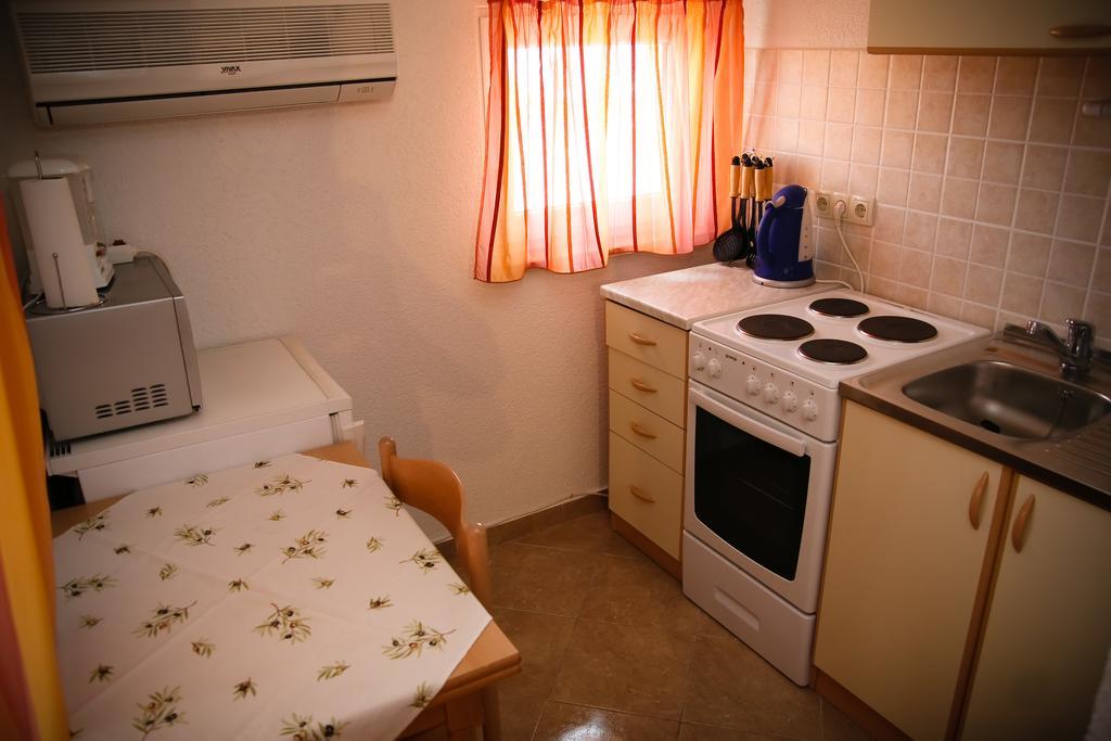Apartments Katarine Zrinske Vodice Buitenkant foto