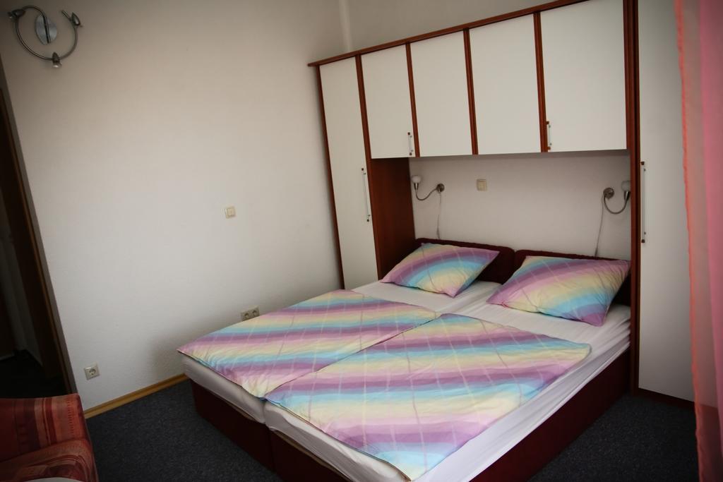 Apartments Katarine Zrinske Vodice Buitenkant foto