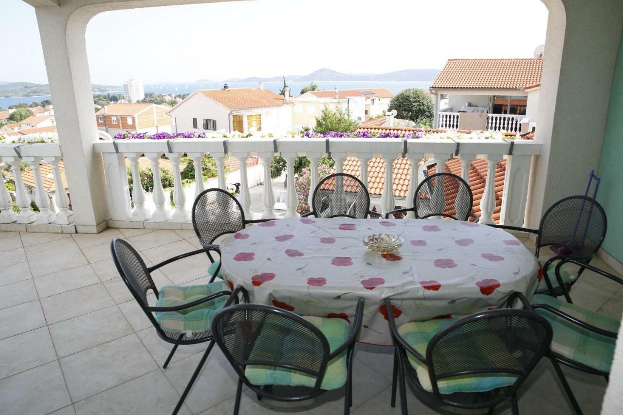 Apartments Katarine Zrinske Vodice Buitenkant foto